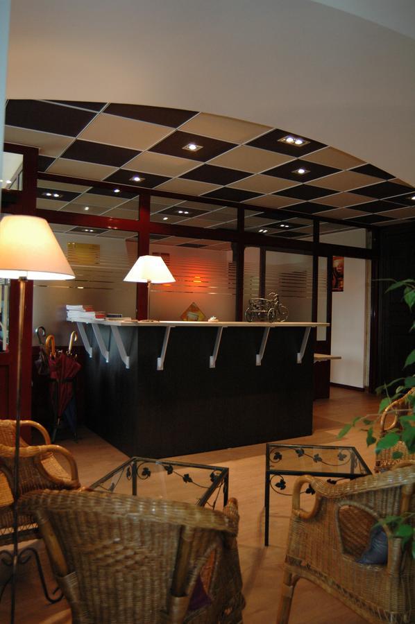 Hotel De Bourgogne La Clayette Dış mekan fotoğraf
